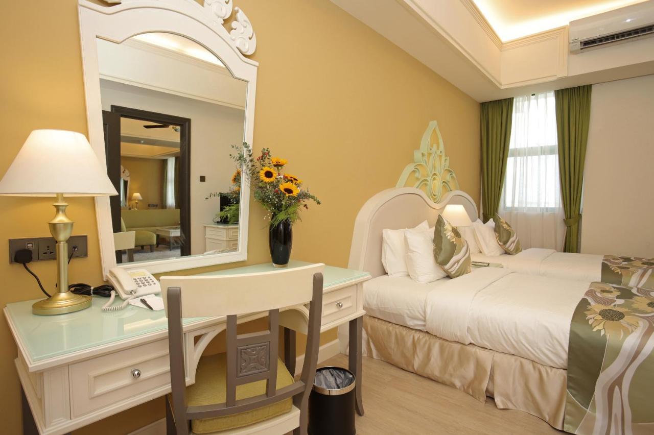 Himawari Hotel Apartments Phnom Penh Eksteriør bilde