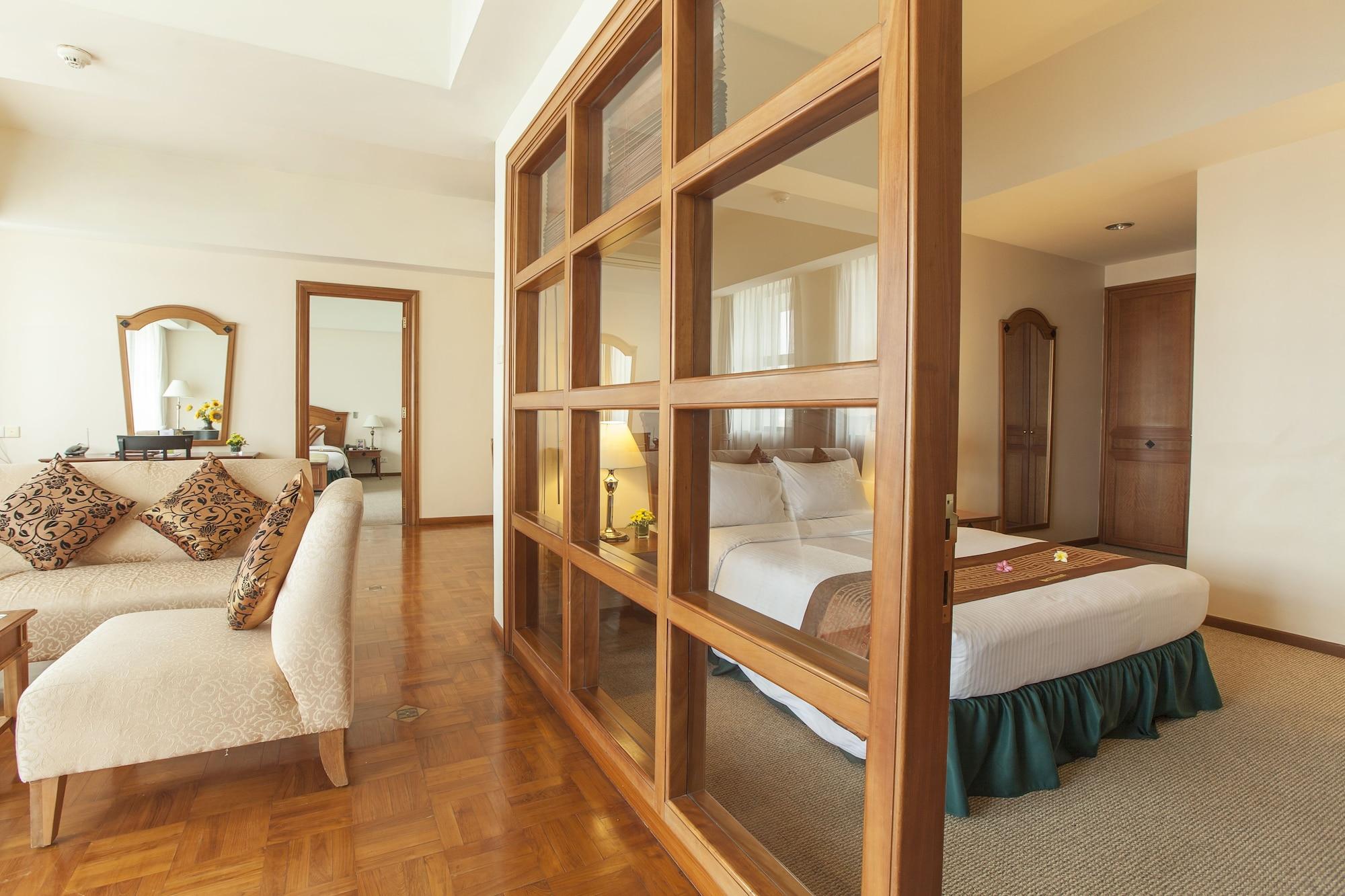 Himawari Hotel Apartments Phnom Penh Eksteriør bilde
