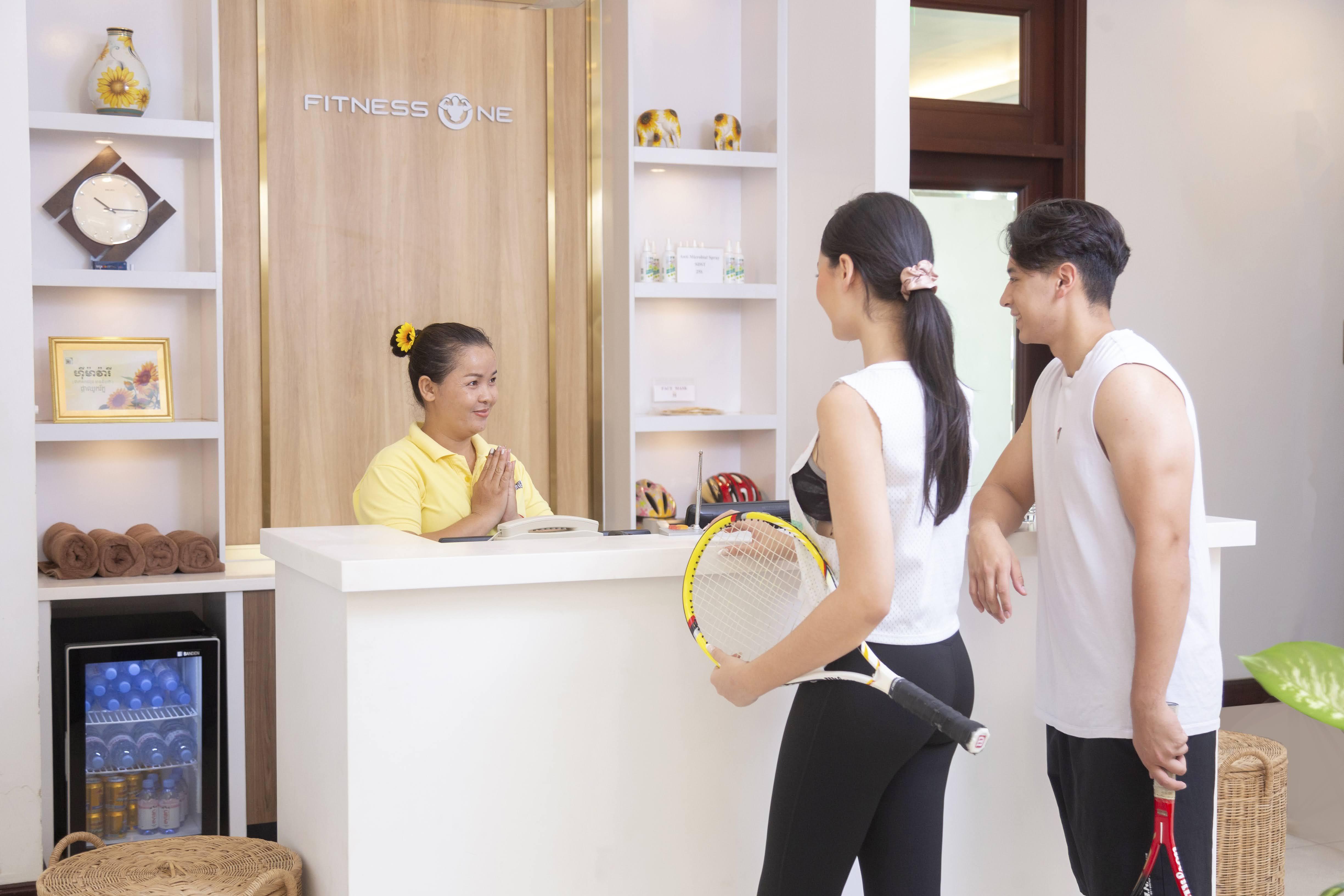 Himawari Hotel Apartments Phnom Penh Eksteriør bilde
