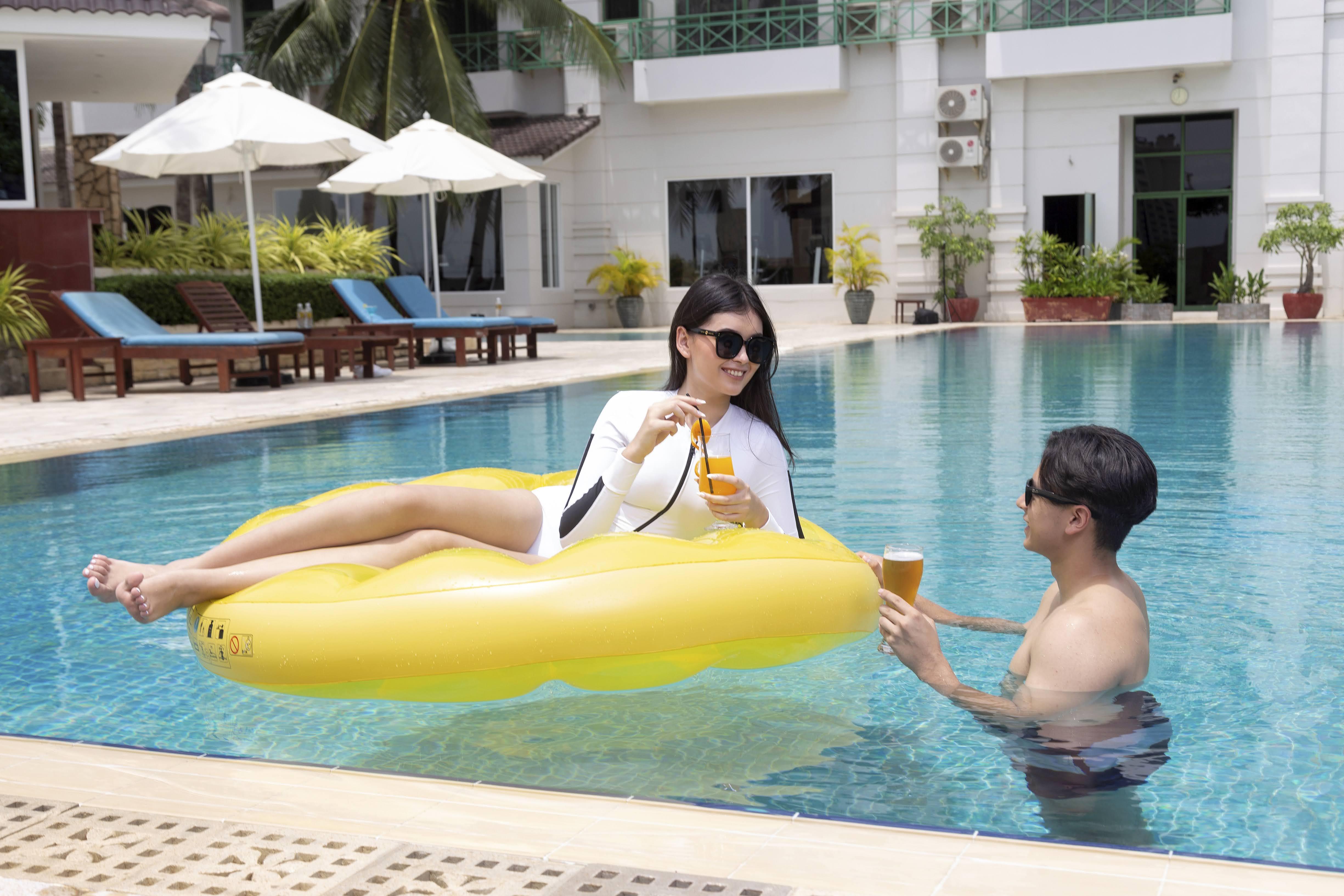 Himawari Hotel Apartments Phnom Penh Eksteriør bilde